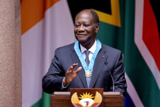 الرئيس واتارا