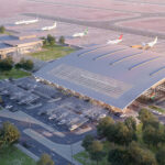 المطار المستهدف