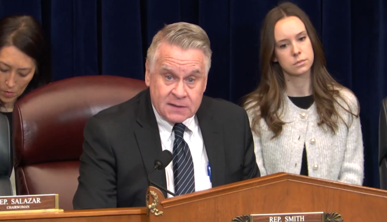 رئيس اللجنة الفرعية المعنية بأفريقيا في الكونغرس الأمريكي، كريستوفر سميث